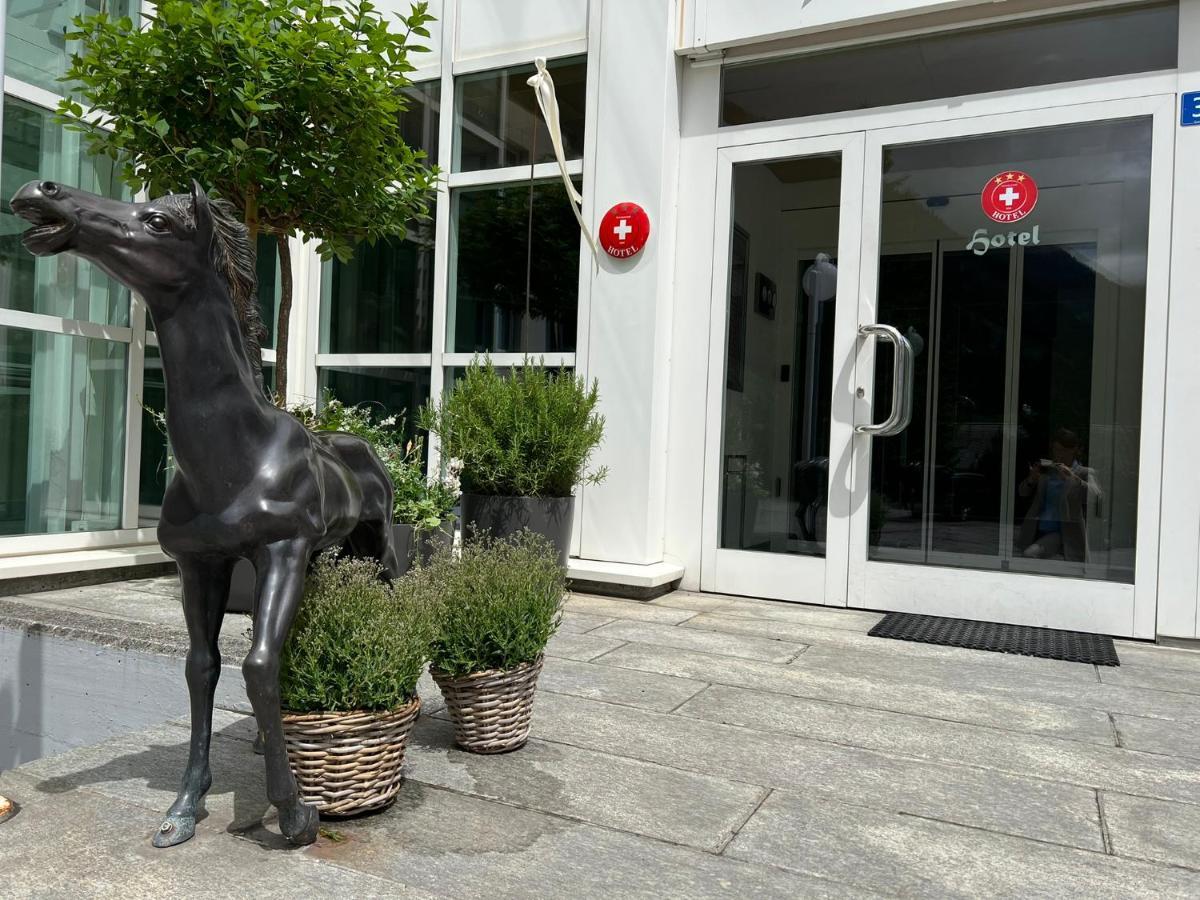Weisses Roessli Only Bed & Breakfast Self Check-In Mit Sauna Extra Göschenen Exterior foto