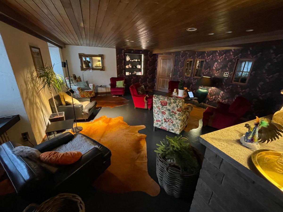 Weisses Roessli Only Bed & Breakfast Self Check-In Mit Sauna Extra Göschenen Exterior foto