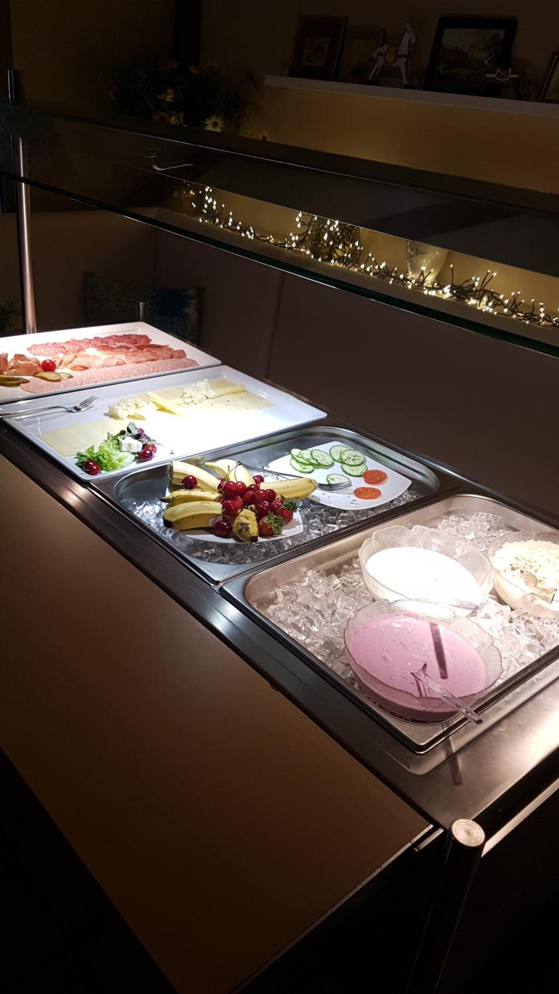 Weisses Roessli Only Bed & Breakfast Self Check-In Mit Sauna Extra Göschenen Exterior foto